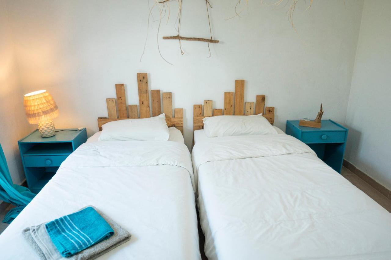 Satya Surf Camp Apartman Tamarist Kültér fotó